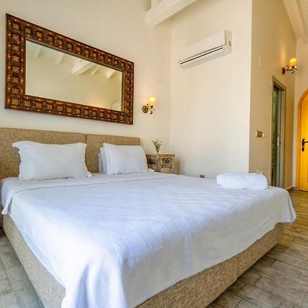 Çeşme Hotel De Gold Alacati מראה חיצוני תמונה