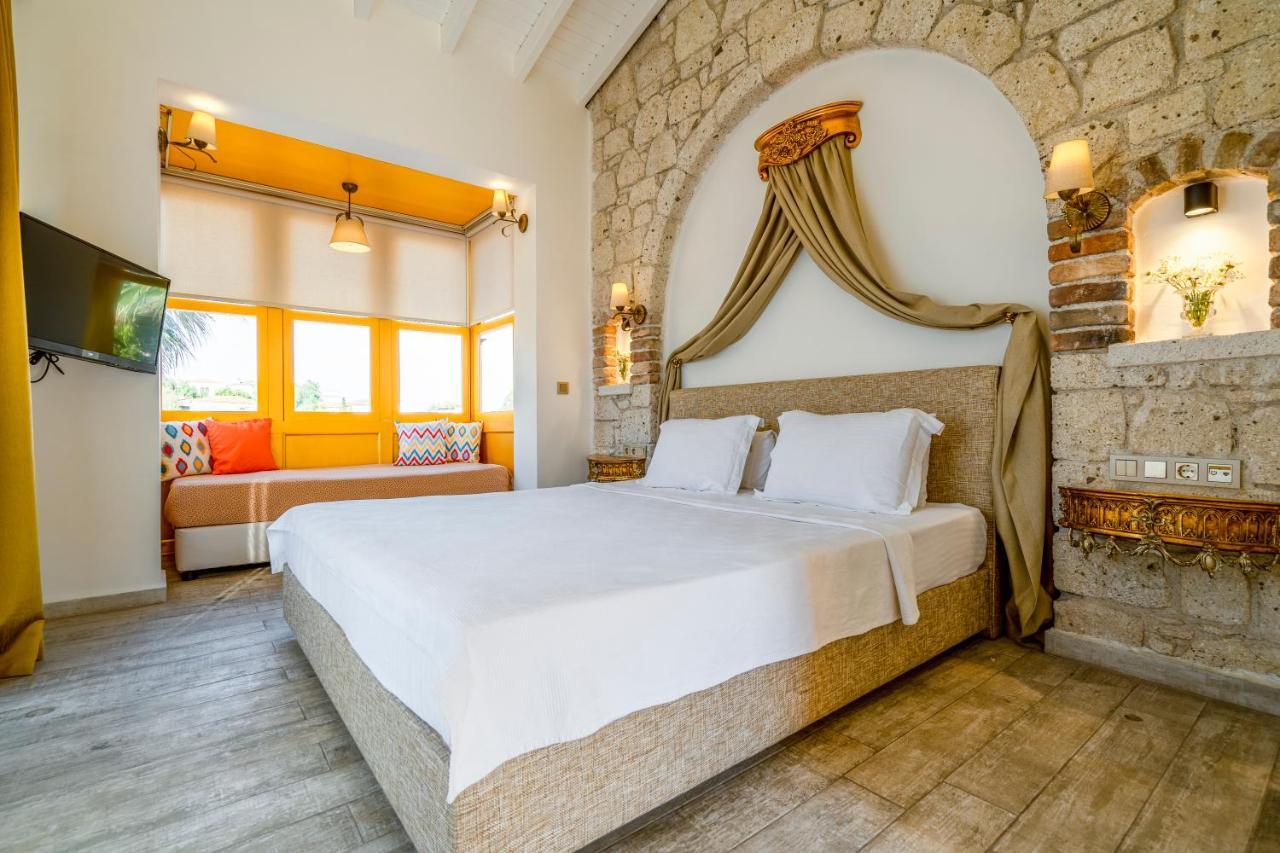 Çeşme Hotel De Gold Alacati מראה חיצוני תמונה